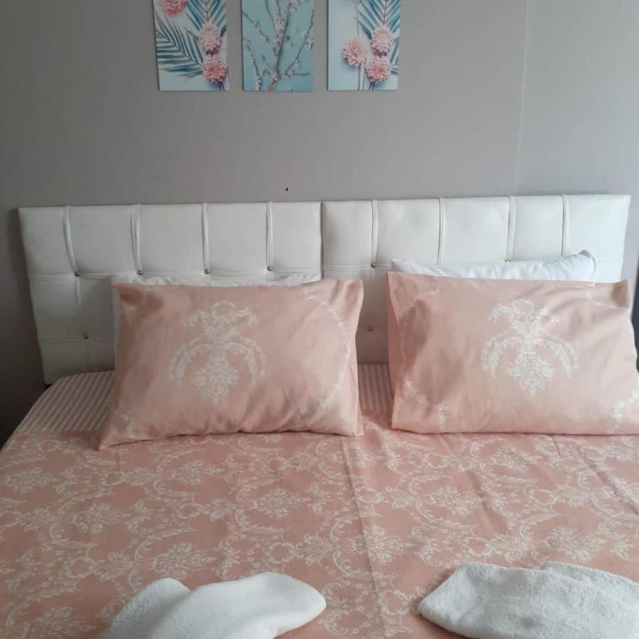Tunç Apart Otel *